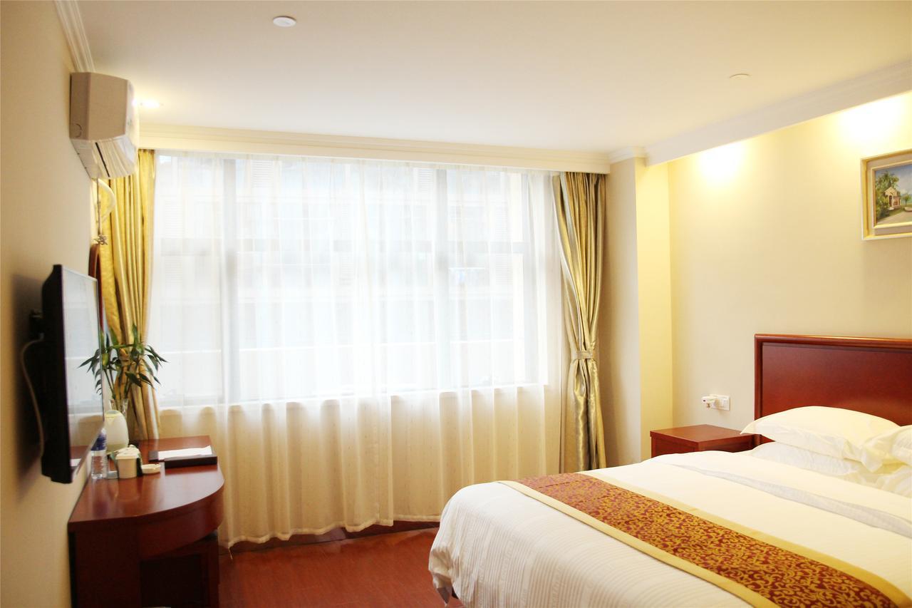 GreenTree Inn Shanghai Fengxian Xidu Business Hotel Bagian luar foto